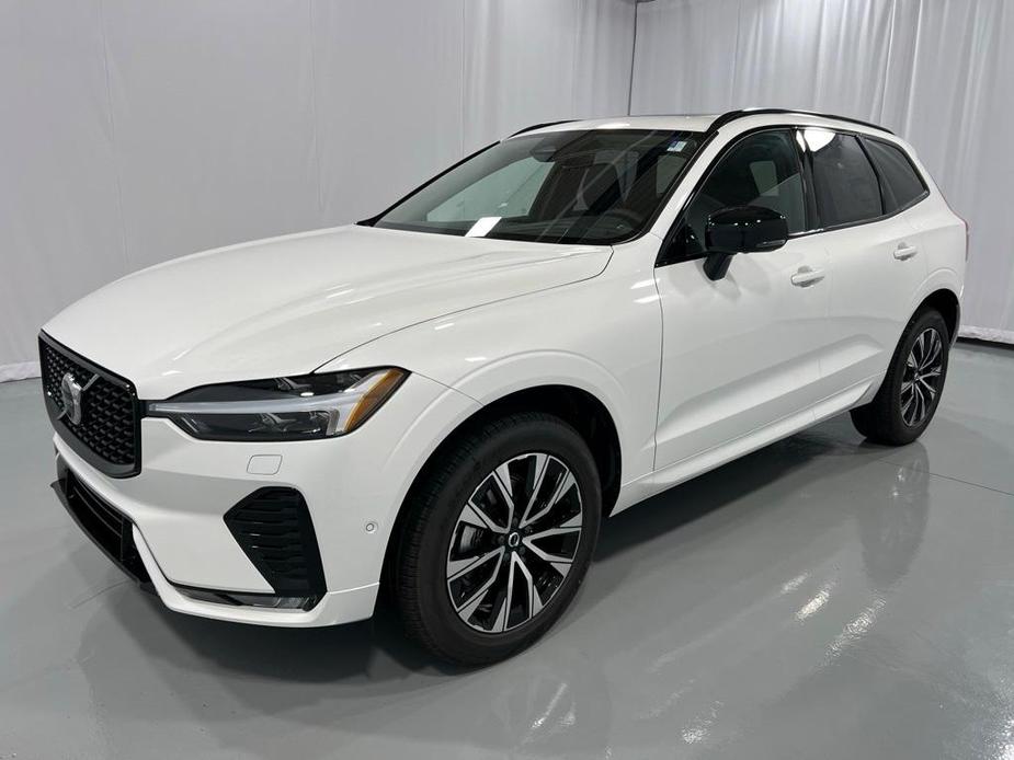 new 2025 Volvo XC60 car, priced at $54,925