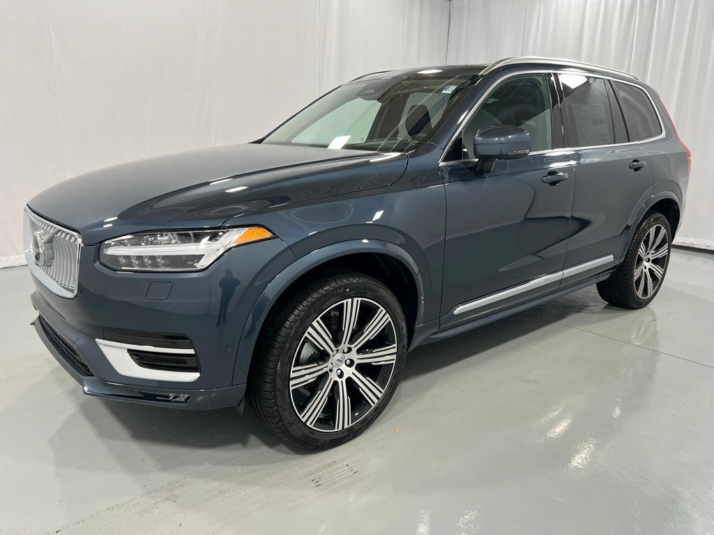 new 2025 Volvo XC90 car, priced at $67,265