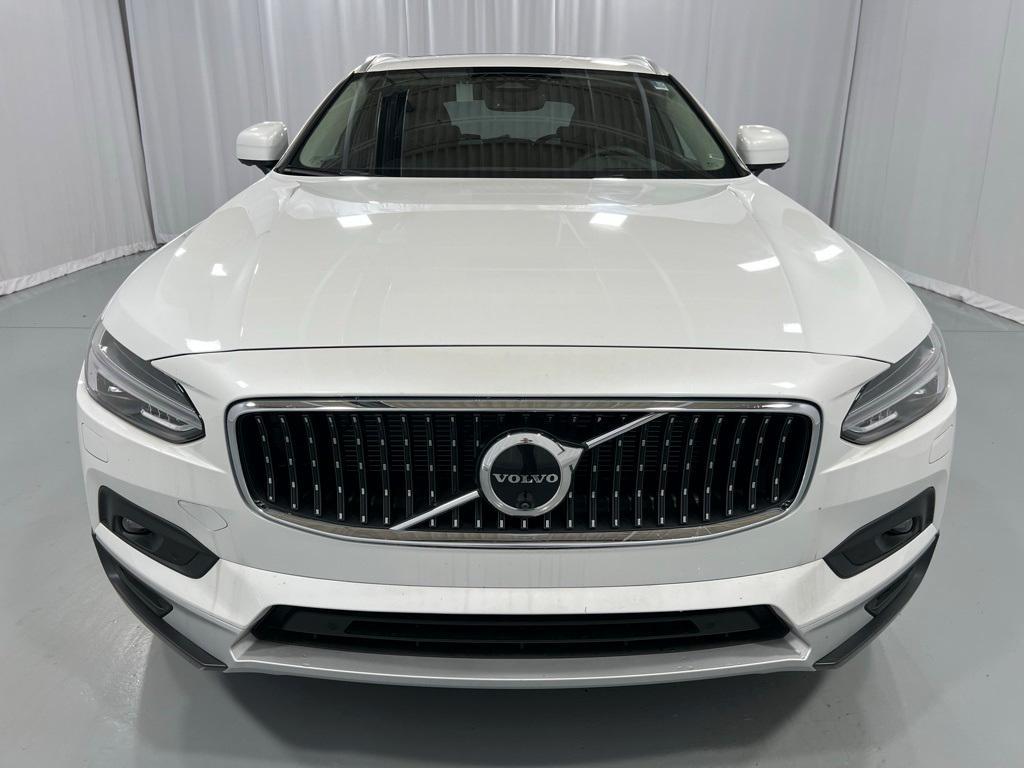 new 2025 Volvo V90 Cross Country car, priced at $66,745