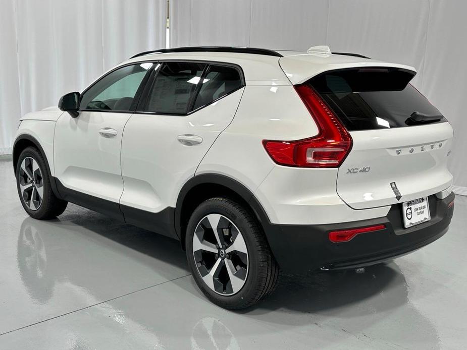 new 2025 Volvo XC40 car, priced at $48,315