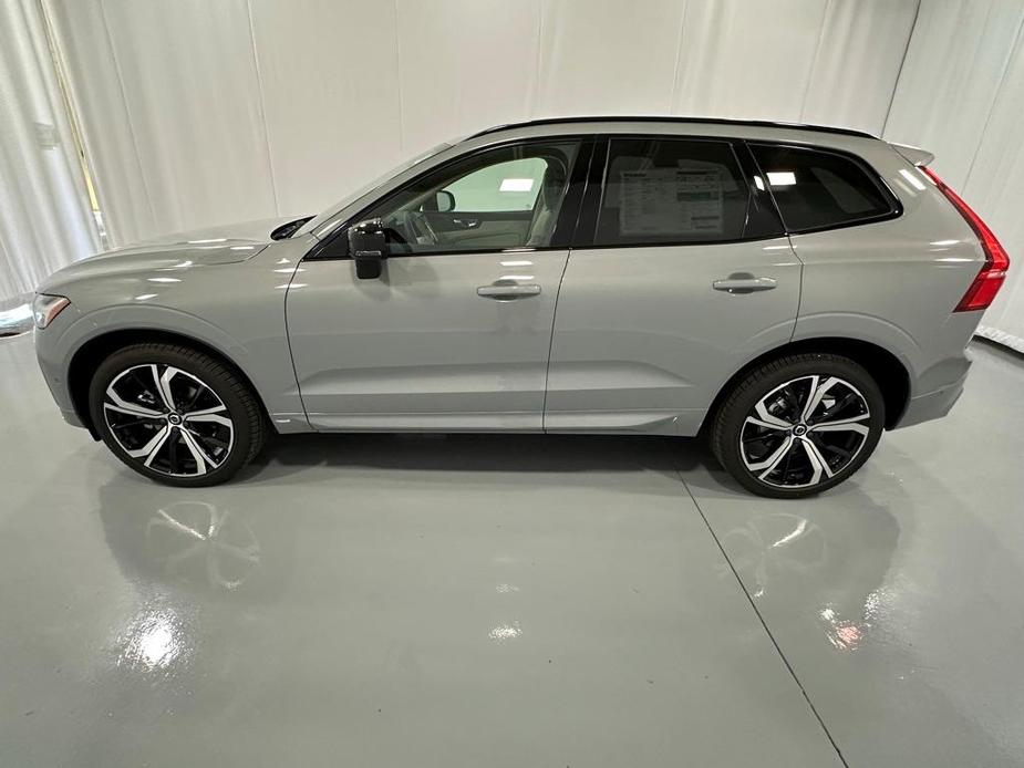 new 2025 Volvo XC60 car, priced at $60,635