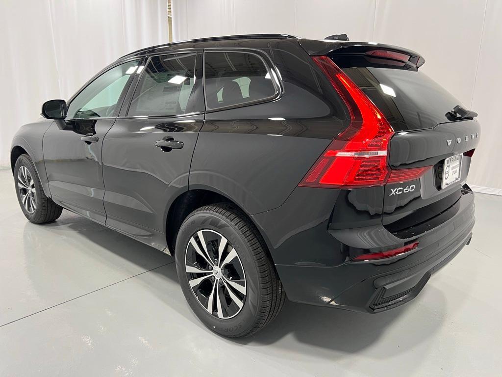 new 2025 Volvo XC60 car, priced at $49,095