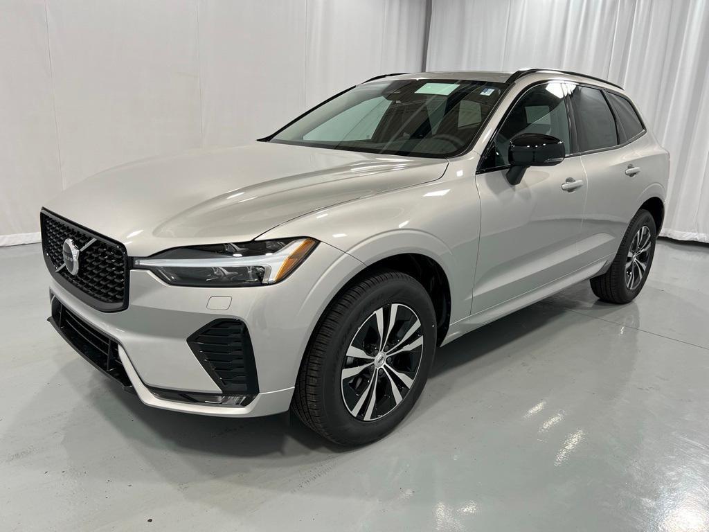 new 2025 Volvo XC60 car, priced at $49,095