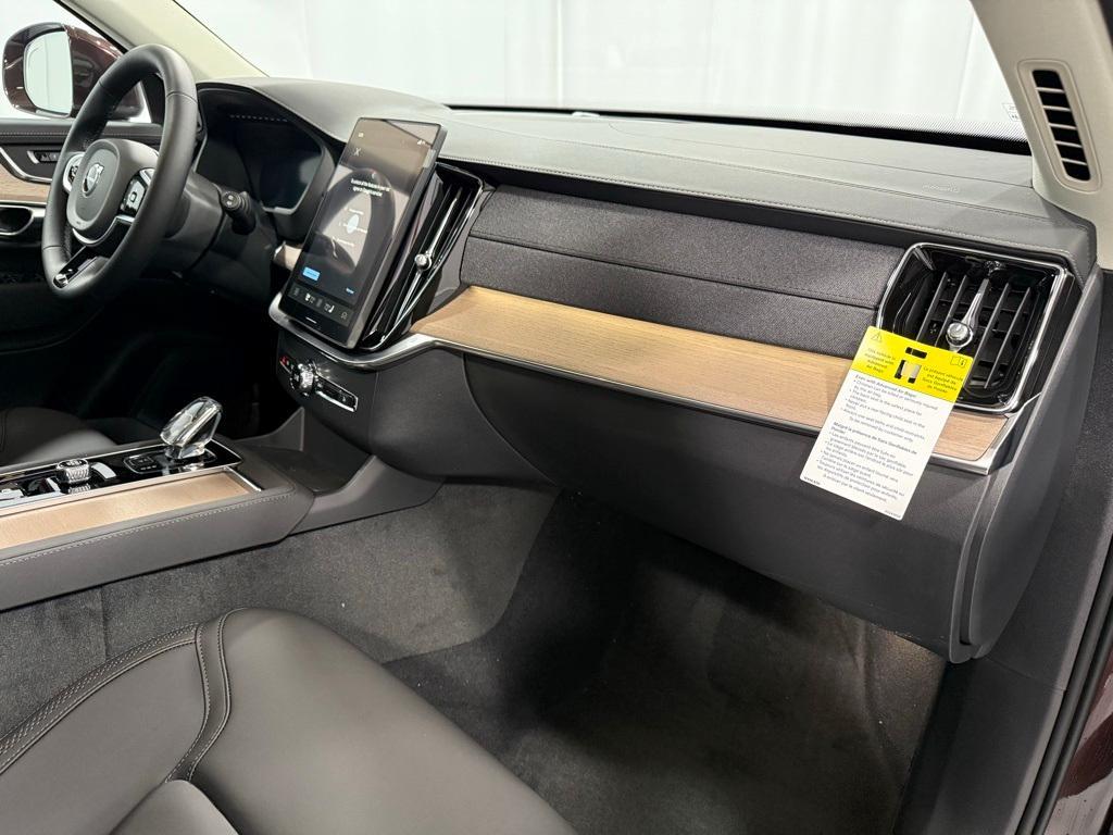 new 2026 Volvo XC90 car, priced at $65,825