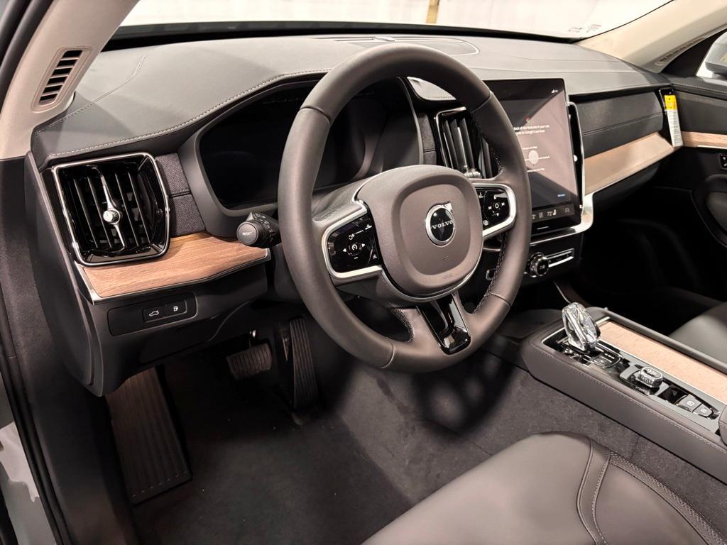 new 2026 Volvo XC90 Plug-In Hybrid car, priced at $81,875