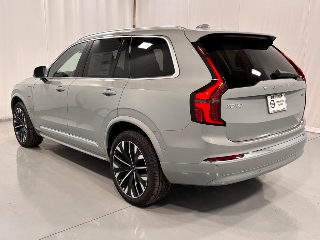 new 2026 Volvo XC90 Plug-In Hybrid car, priced at $81,875