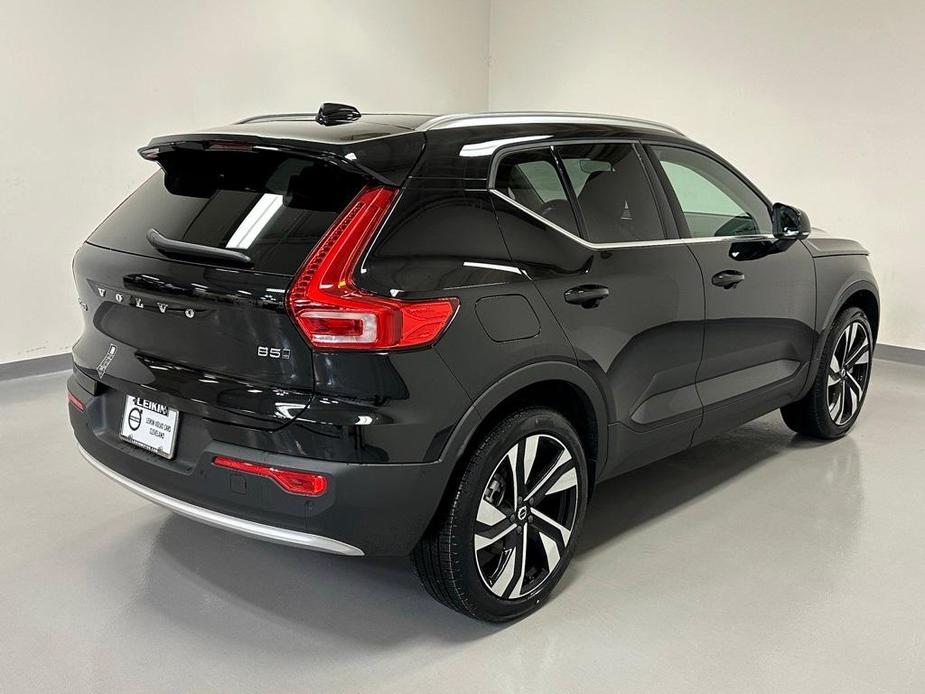 new 2024 Volvo XC40 car, priced at $52,410