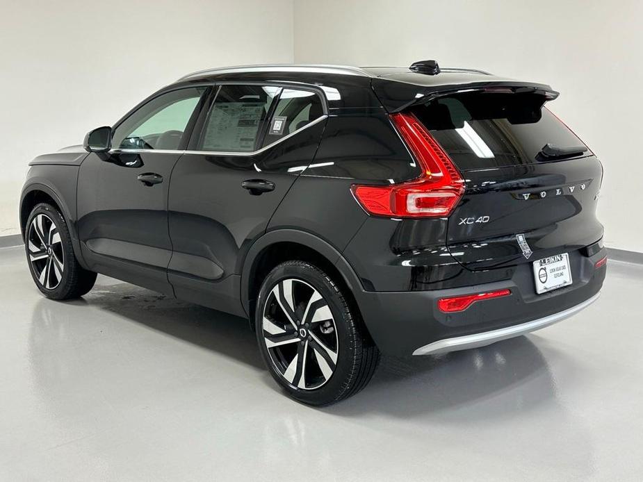 new 2024 Volvo XC40 car, priced at $52,410