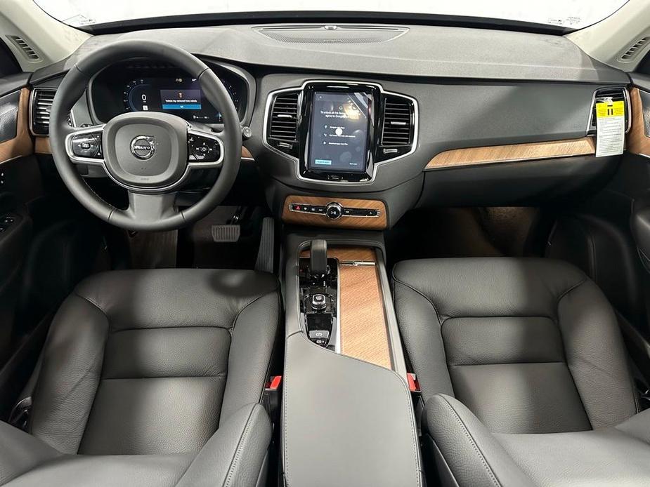 new 2025 Volvo XC90 car, priced at $68,955