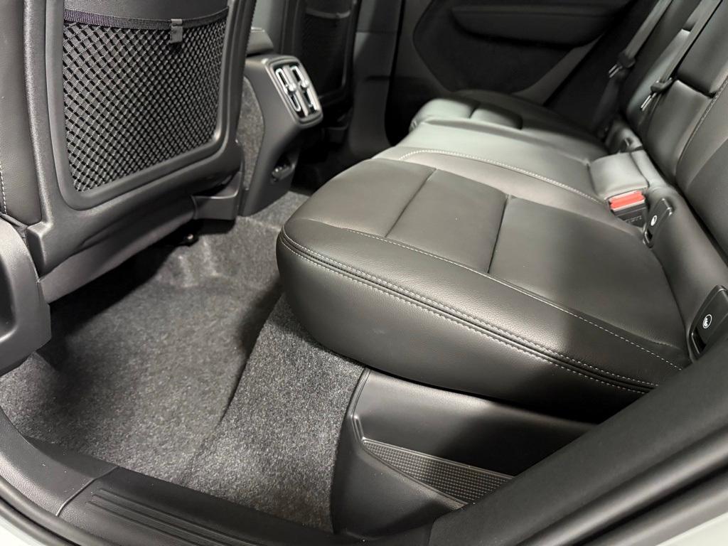 new 2025 Volvo XC40 car, priced at $48,335