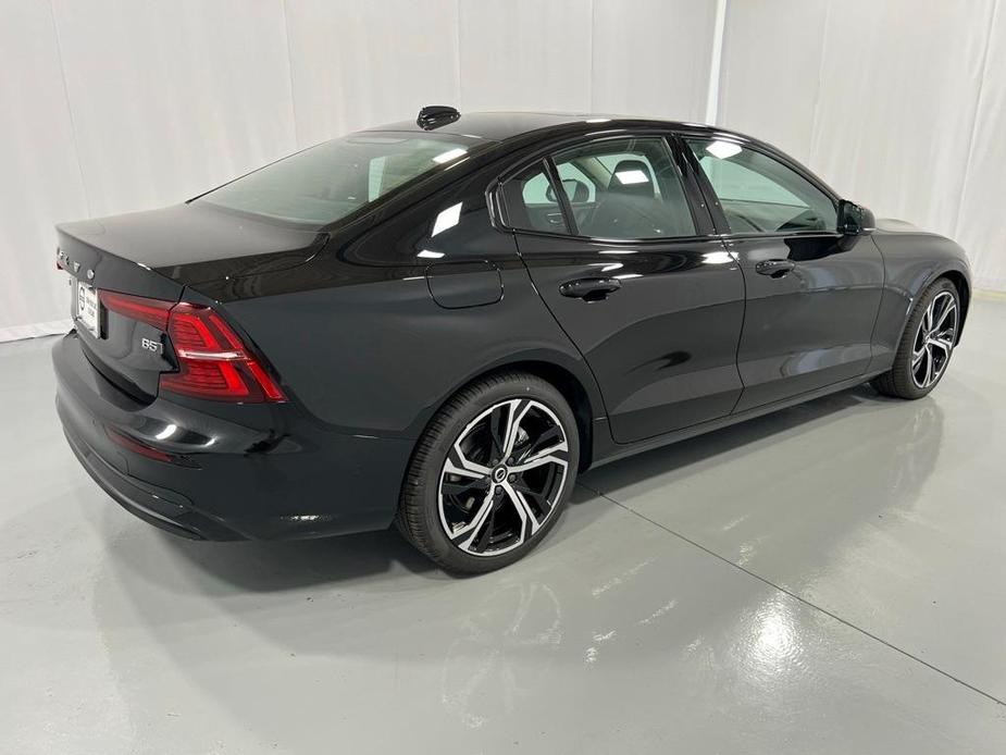 new 2025 Volvo S60 car, priced at $51,915