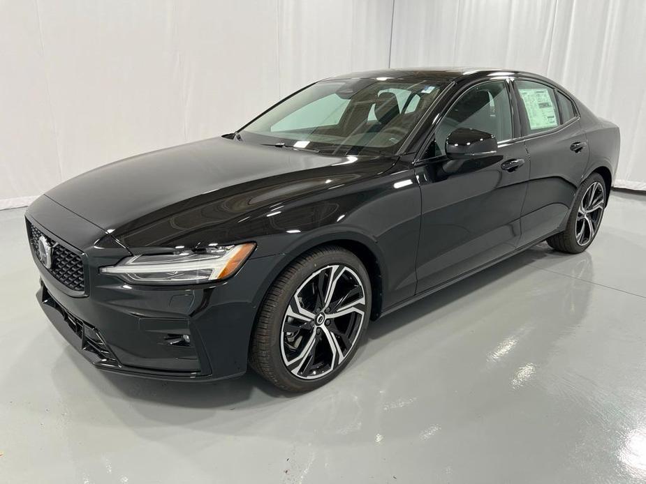 new 2025 Volvo S60 car, priced at $51,915