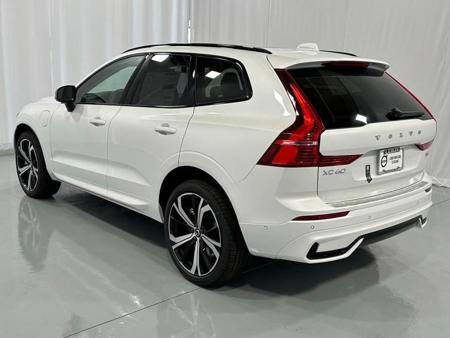 new 2025 Volvo XC60 car, priced at $71,485