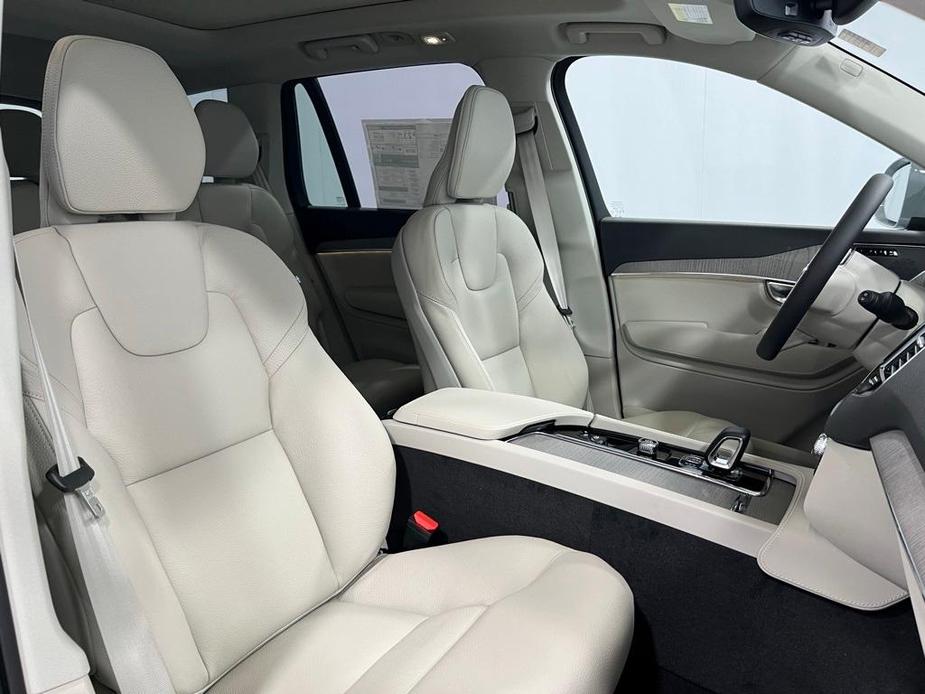 new 2025 Volvo XC90 car, priced at $66,465