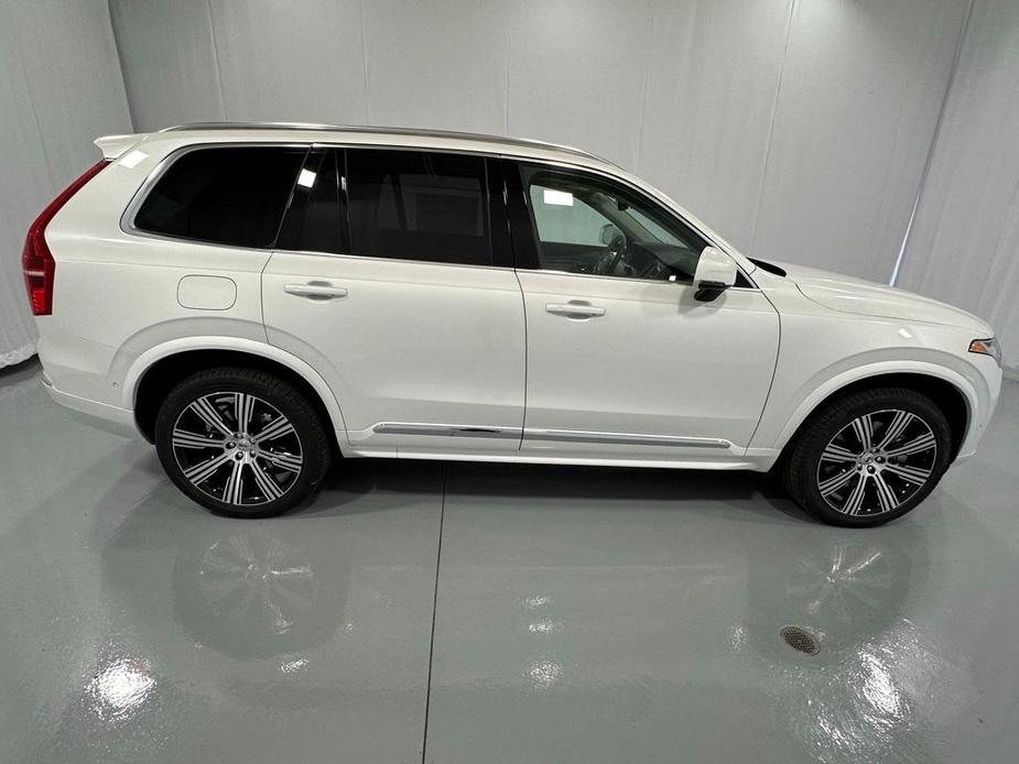 new 2025 Volvo XC90 car, priced at $82,155