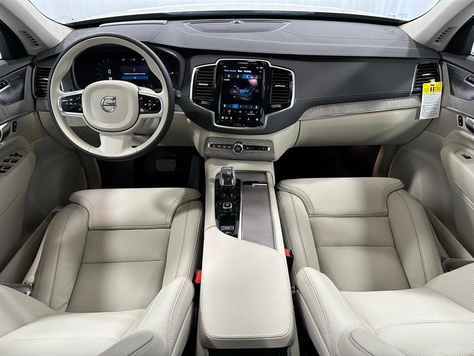 new 2025 Volvo XC90 car, priced at $82,155