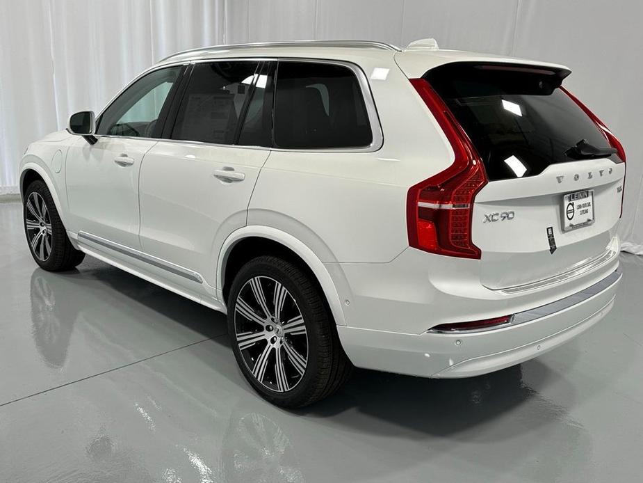 new 2025 Volvo XC90 car, priced at $82,155