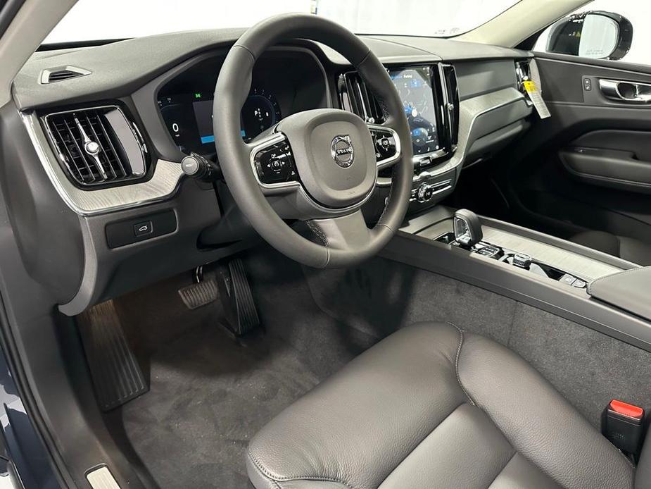 new 2025 Volvo XC60 car, priced at $55,355