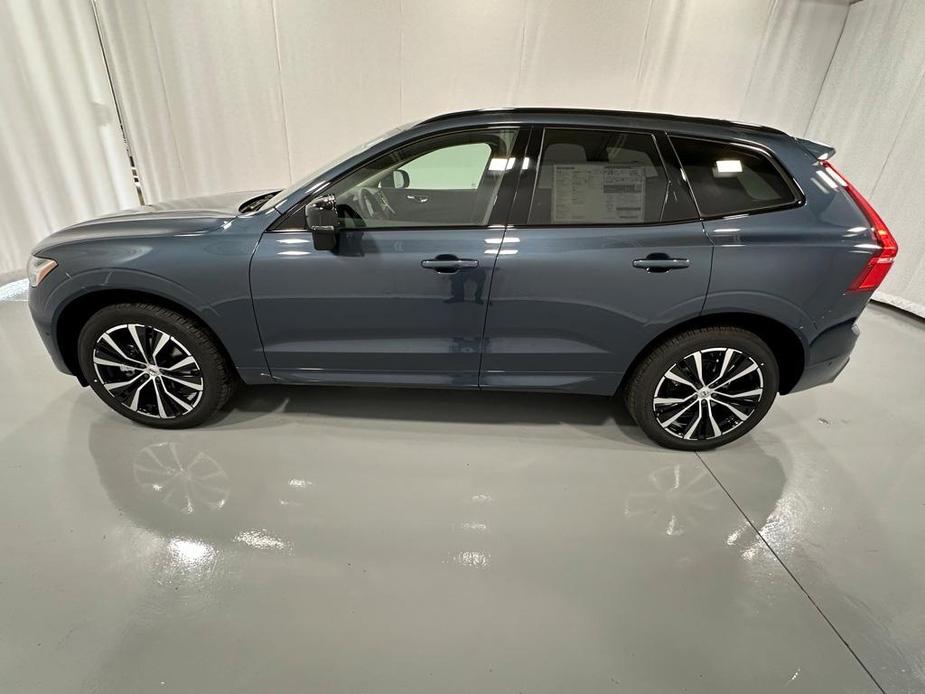 new 2025 Volvo XC60 car, priced at $55,355