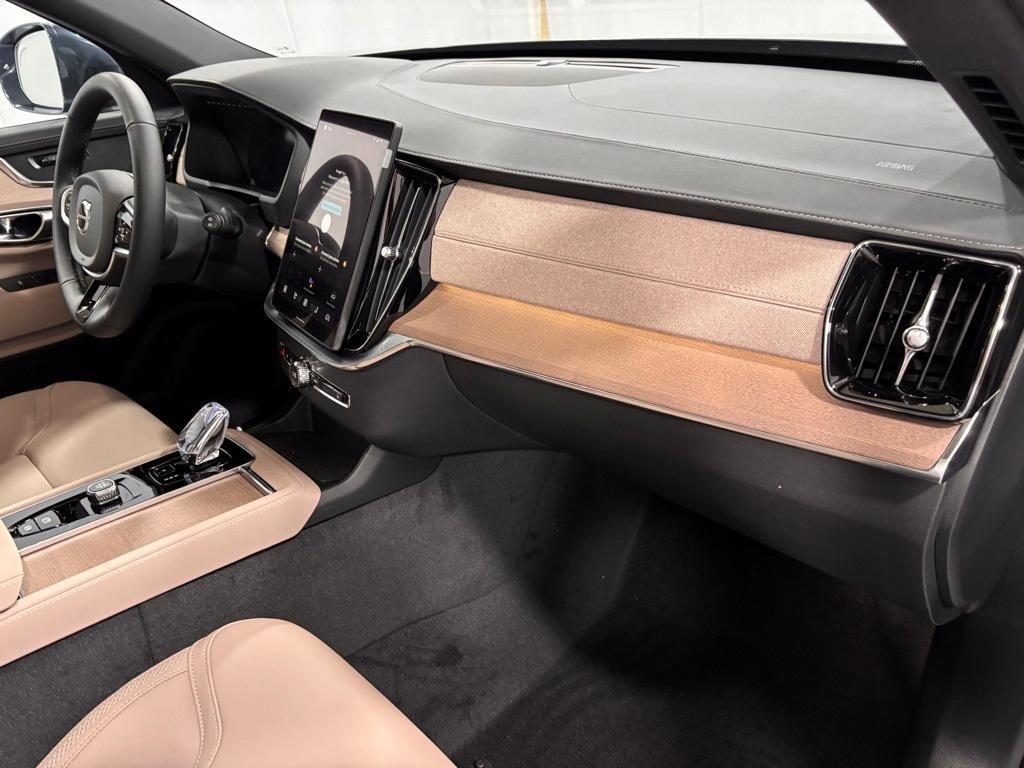 new 2026 Volvo XC90 car, priced at $70,595