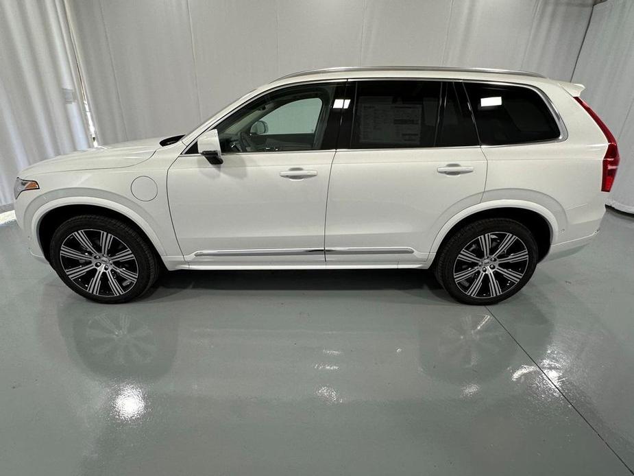 new 2025 Volvo XC90 car, priced at $77,955