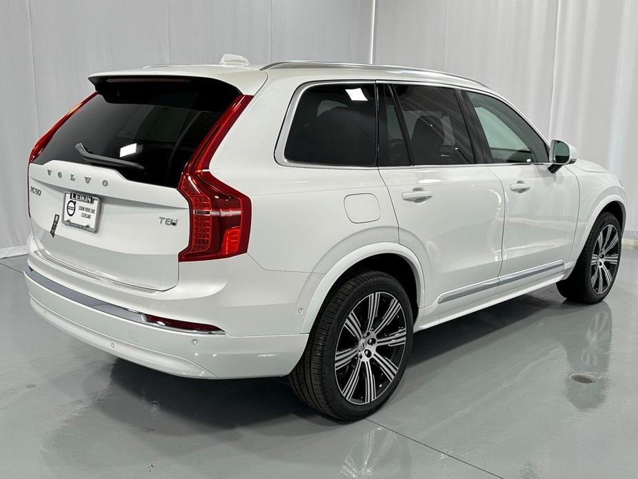 new 2025 Volvo XC90 car, priced at $77,955