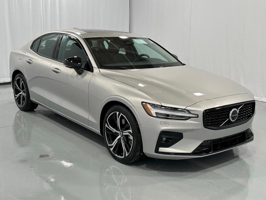 new 2024 Volvo S60 car, priced at $50,880