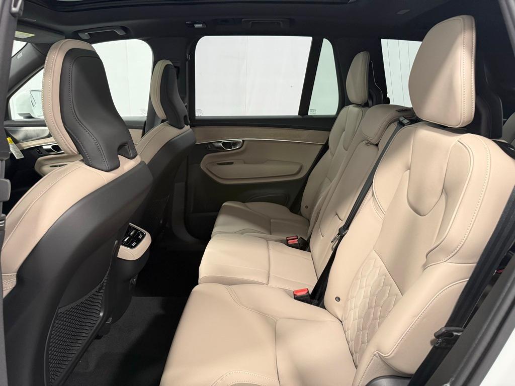 new 2026 Volvo XC90 car, priced at $71,825
