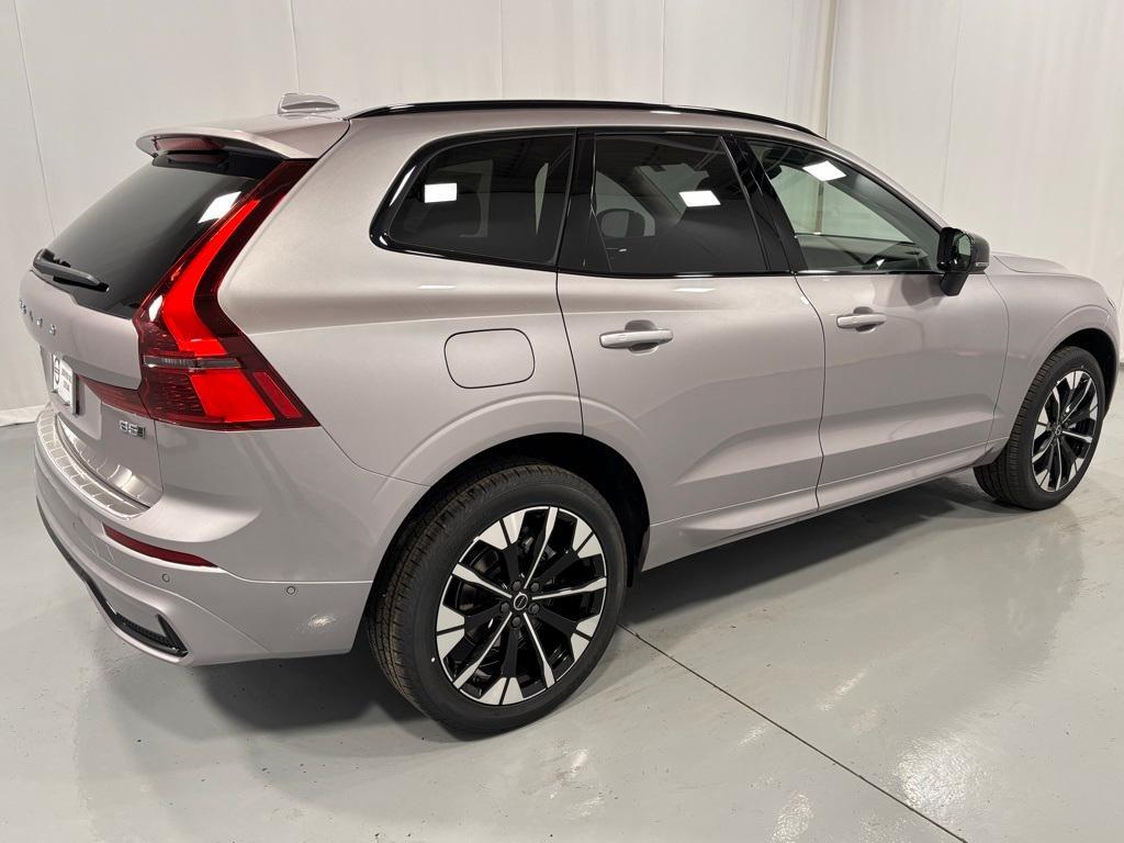 new 2026 Volvo XC60 car, priced at $57,985