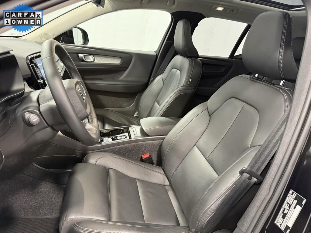 used 2025 Volvo XC40 car, priced at $33,500