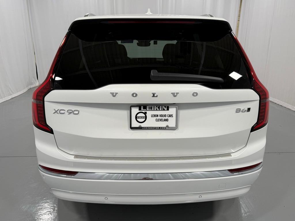 new 2025 Volvo XC90 car, priced at $69,155