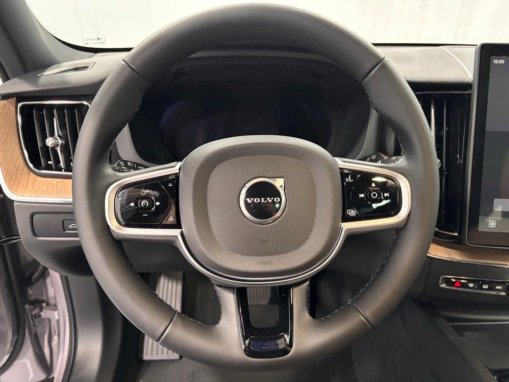 new 2026 Volvo XC60 car, priced at $58,135