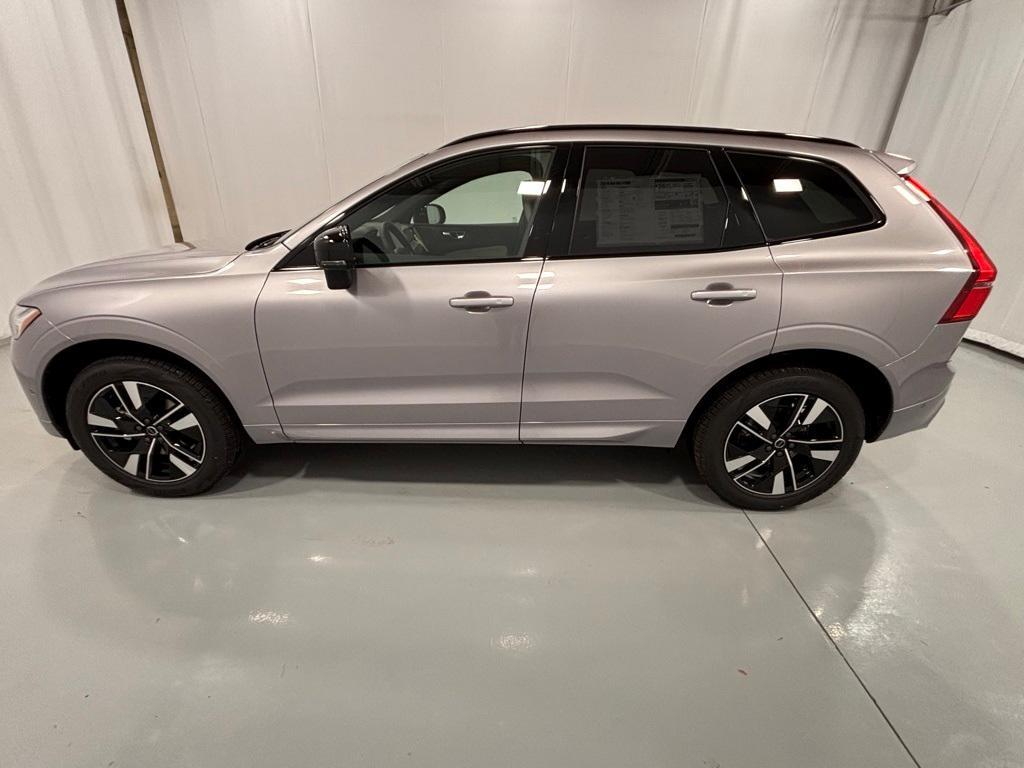new 2026 Volvo XC60 car, priced at $58,135
