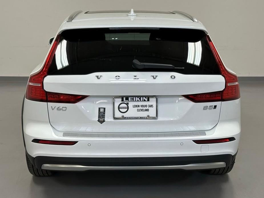 new 2024 Volvo V60 Cross Country car, priced at $58,725