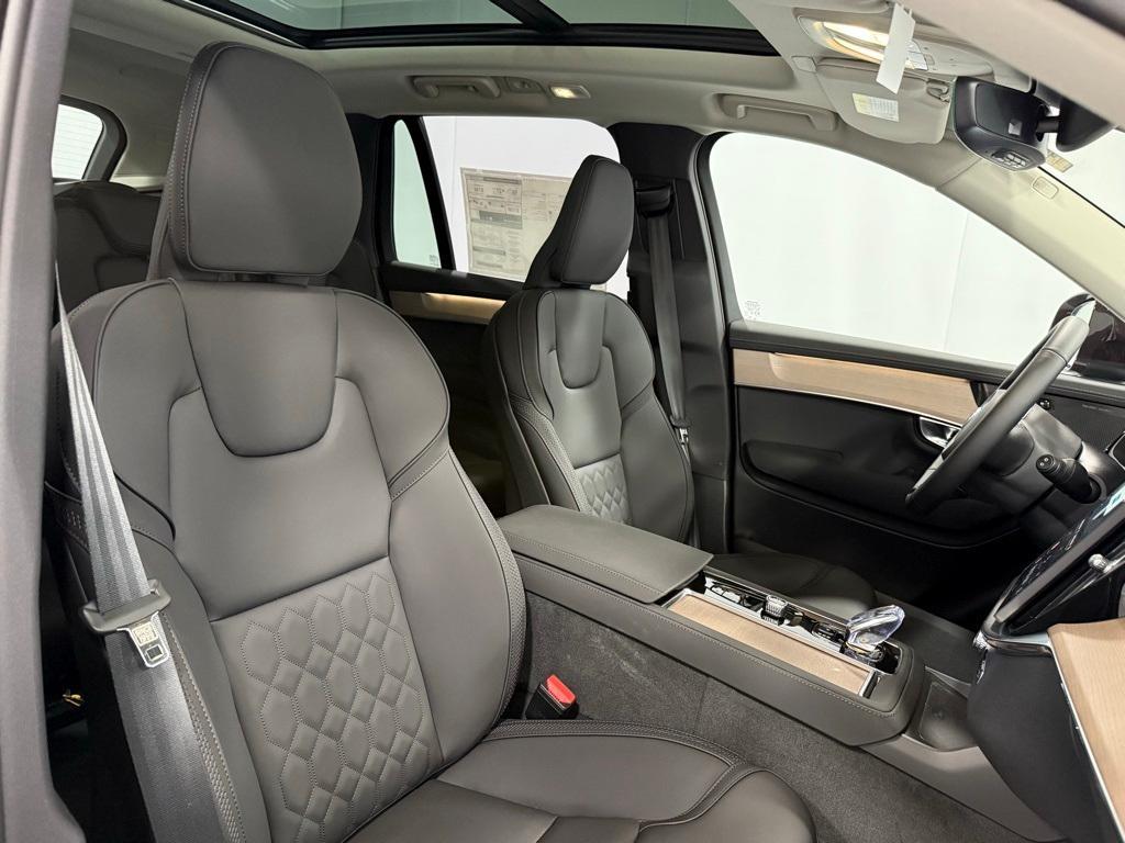 new 2025 Volvo XC90 Plug-In Hybrid car, priced at $78,805