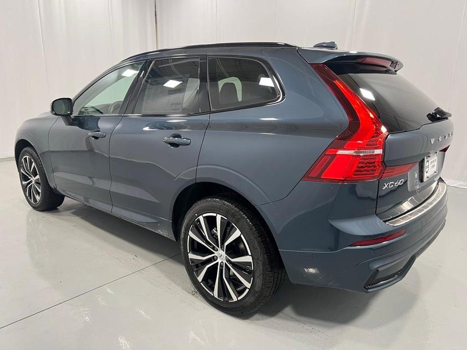 new 2025 Volvo XC60 car, priced at $55,335