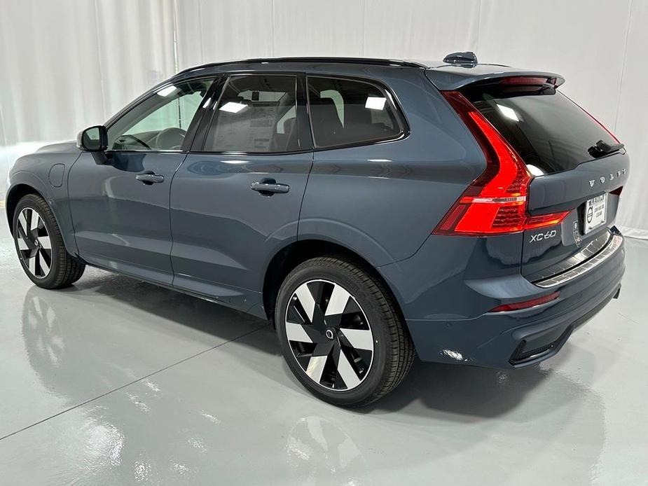 new 2025 Volvo XC60 car, priced at $66,235