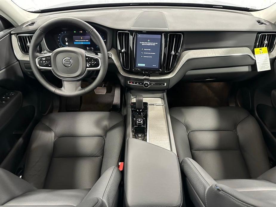 new 2025 Volvo XC60 car, priced at $66,235