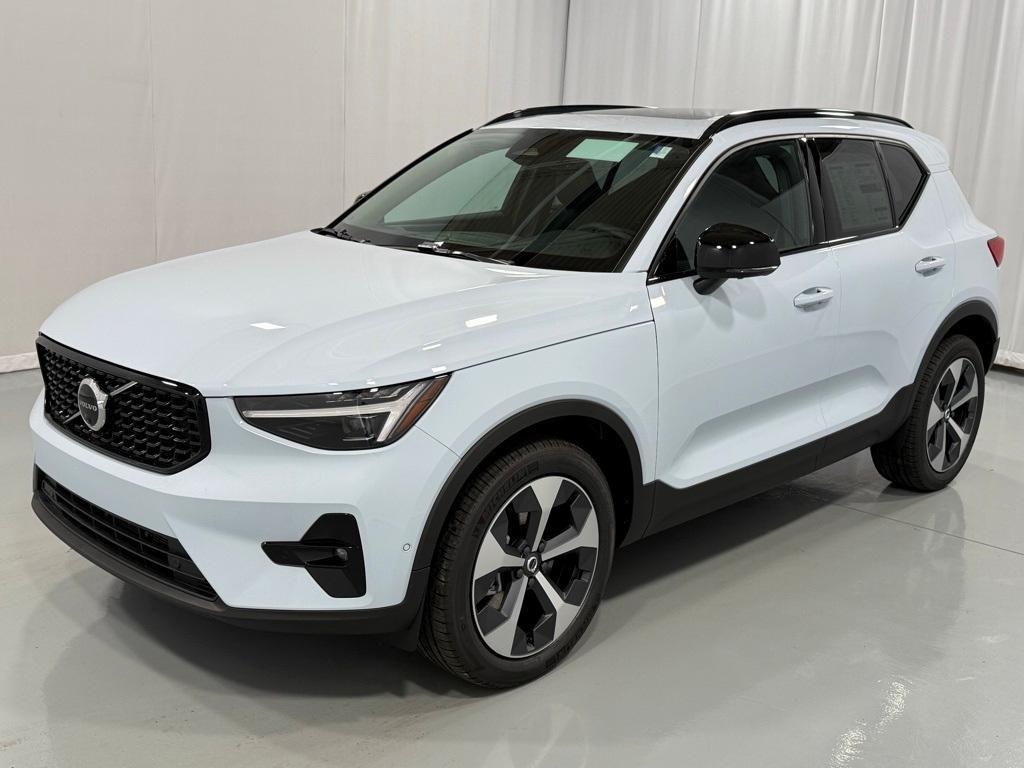 new 2026 Volvo XC40 car, priced at $50,150