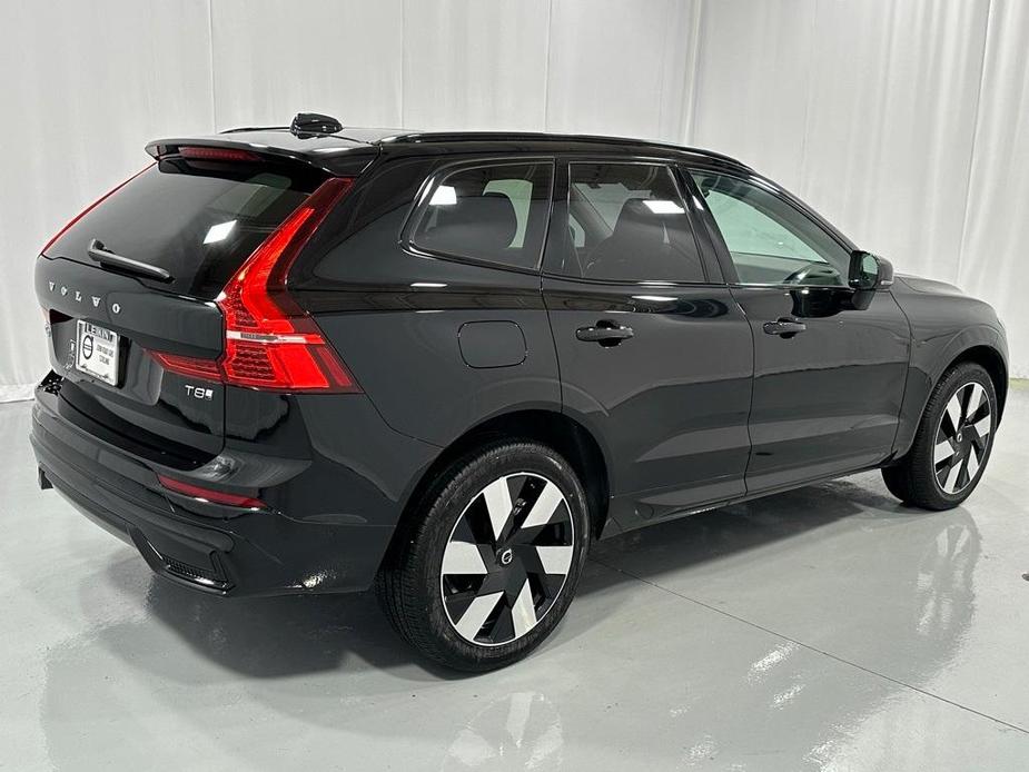 new 2025 Volvo XC60 car, priced at $66,245