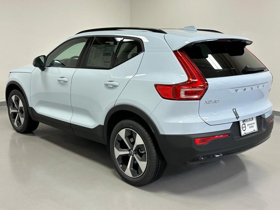 new 2024 Volvo XC40 car, priced at $45,880