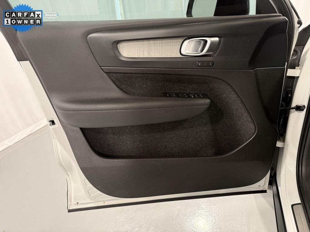used 2023 Volvo XC40 car, priced at $31,000