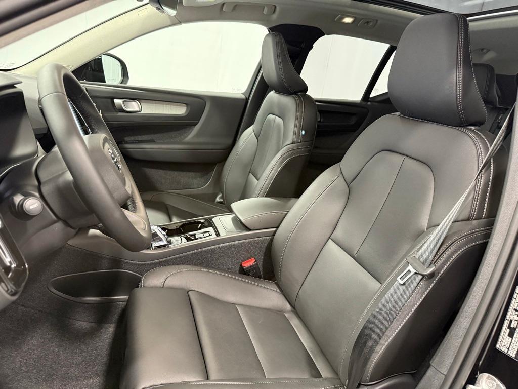 new 2026 Volvo XC40 car, priced at $50,150
