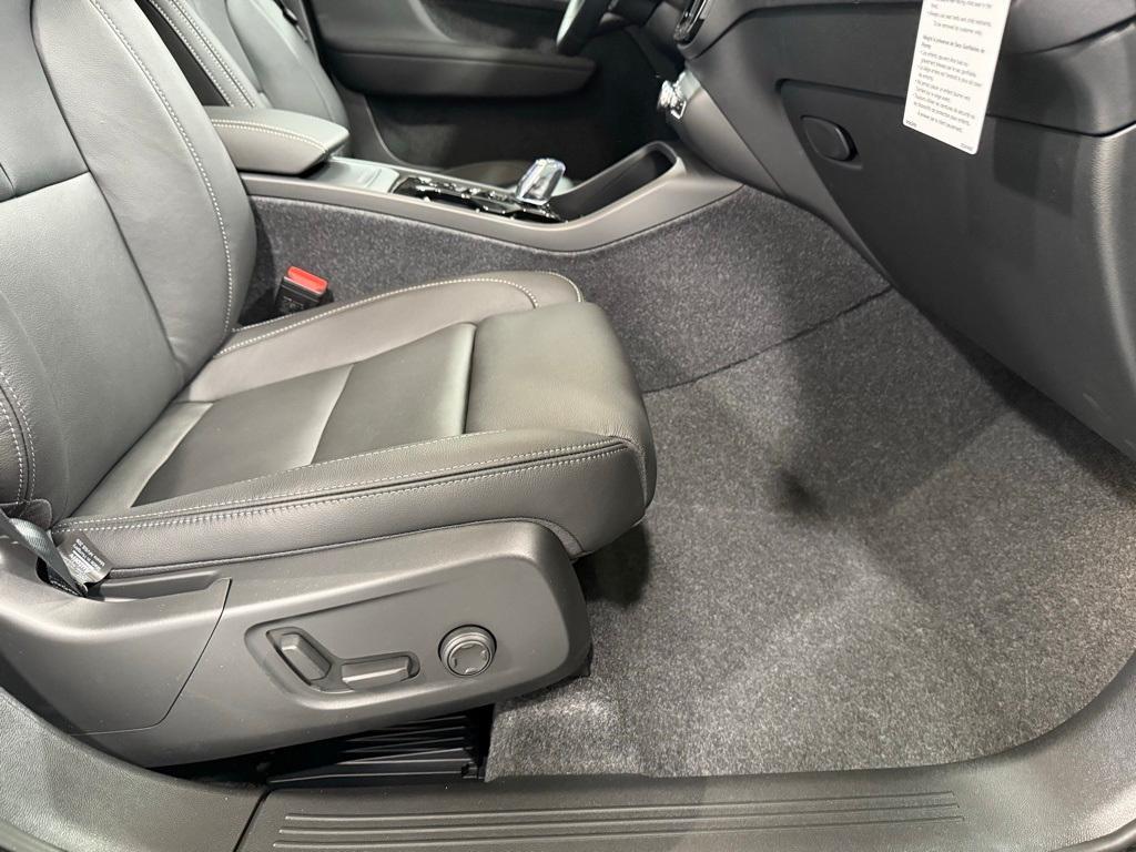 new 2026 Volvo XC40 car, priced at $50,150