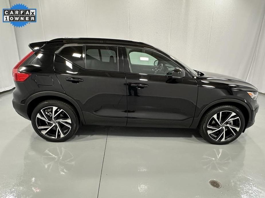 used 2021 Volvo XC40 car, priced at $31,162