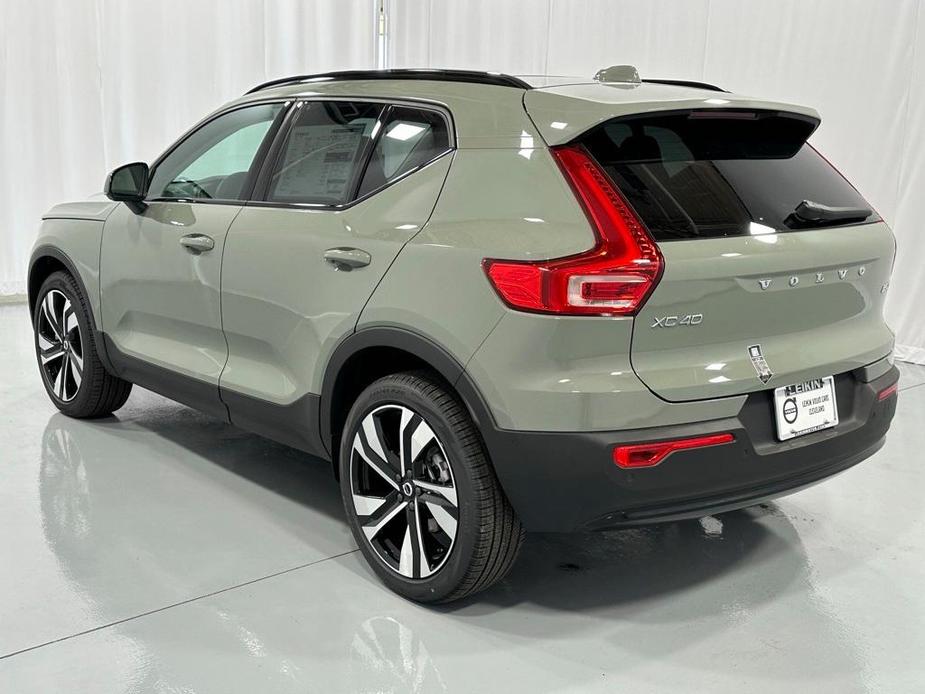 new 2025 Volvo XC40 car, priced at $49,790