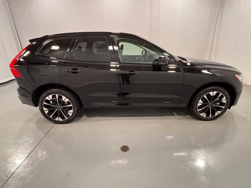 new 2026 Volvo XC60 car, priced at $57,985