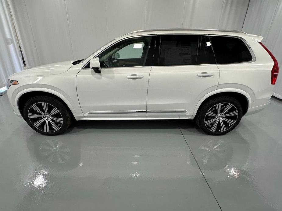 new 2025 Volvo XC90 car, priced at $68,455