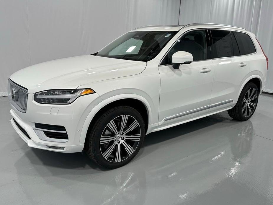 new 2025 Volvo XC90 car, priced at $68,455