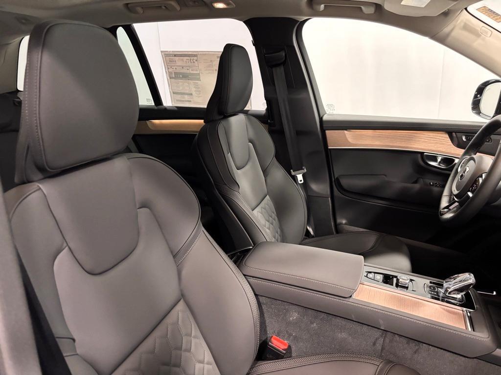 new 2026 Volvo XC90 car, priced at $71,825